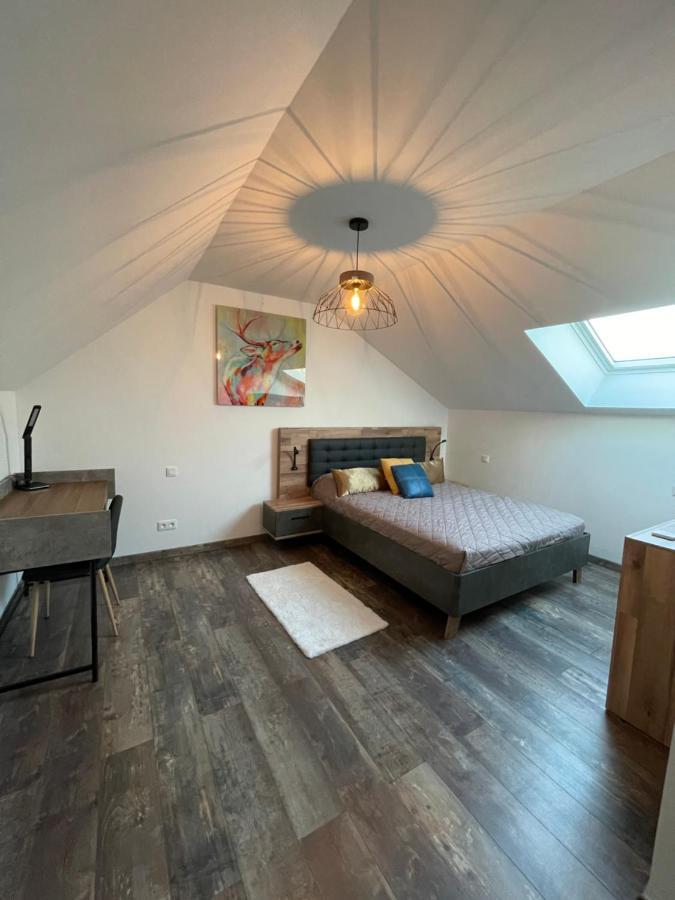 Nuits En Sologne Hotell Romorantin-Lanthenay Exteriör bild